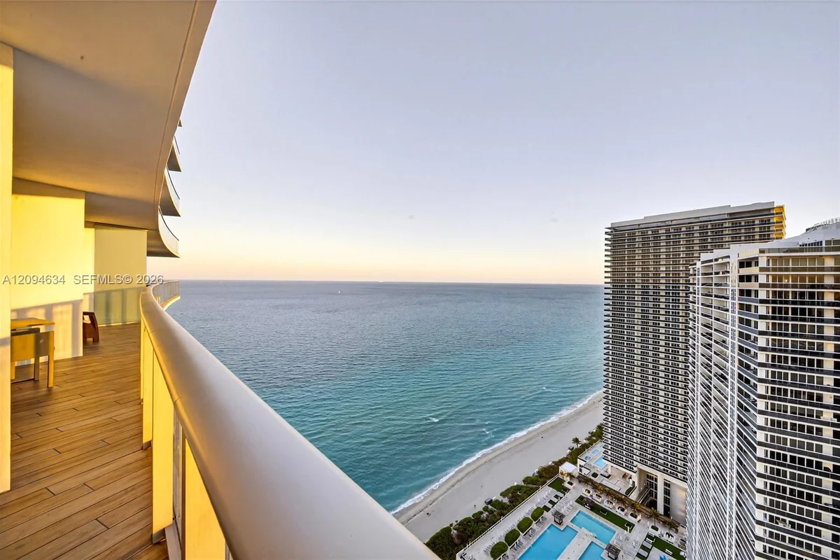 4111 S Ocean Dr #3703, Hollywood: photo 1 of 50