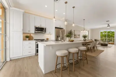 643 Casa Loma Blvd, Boynton Beach: photo 1 of 45