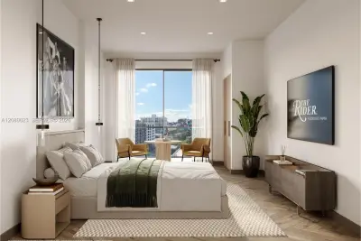 94 NE 29th St #403, Miami: photo 1 of 19