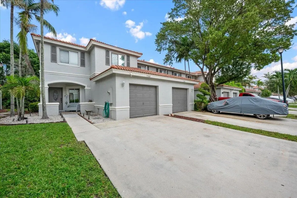 7108 Hawks Nest Ter, Riviera Beach: photo 1 of 47