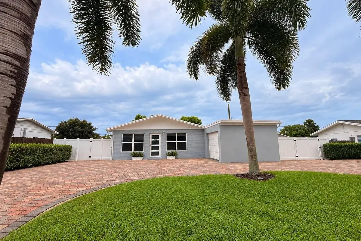 872 Harth Dr, West Palm Beach: photo 1 of 20