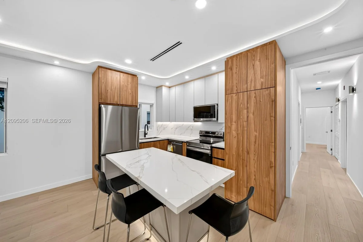 928 Bird Rd #3, Coral Gables: photo 1 of 24