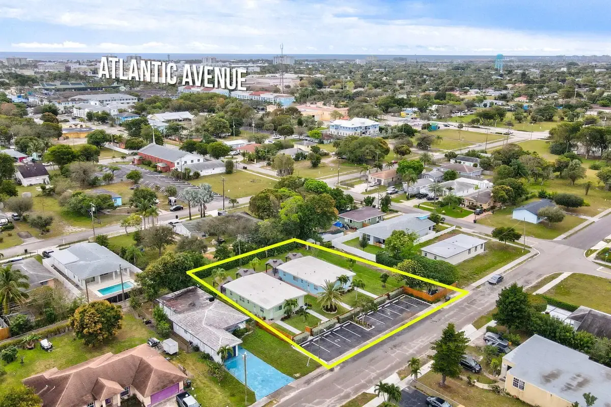 115 NW 8th Ave, Delray Beach: photo 1 of 62