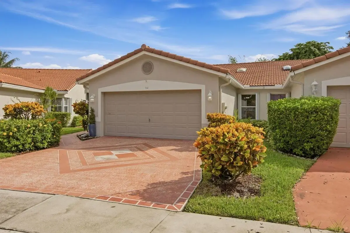 94 Sausalito Cir, Boynton Beach: photo 1 of 43