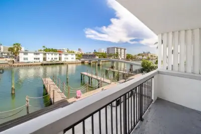 8101 Crespi Blvd #402, Miami Beach: photo 1 of 23