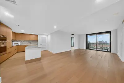 1176 97th St #708, Bay Harbor Islands: photo 1 of 58
