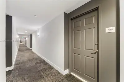 140 S Dixie Hwy #725, Hollywood: photo 1 of 20
