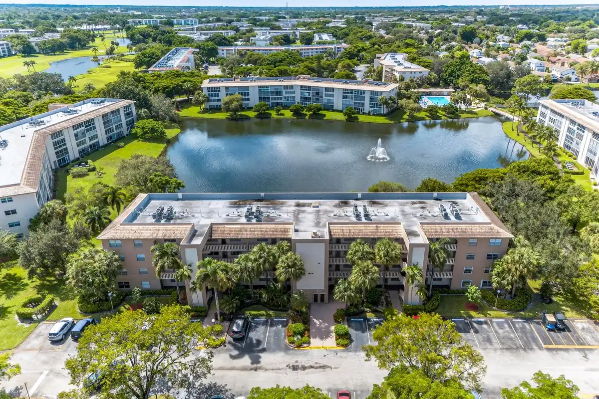1904 Bermuda Cir #D1, Coconut Creek: photo 1 of 51