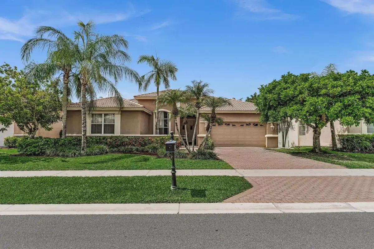 18700 Ocean Mist Dr, Boca Raton: photo 1 of 11
