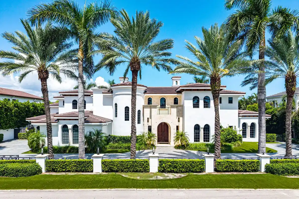 251 W Coconut Palm Rd, Boca Raton: photo 1 of 80