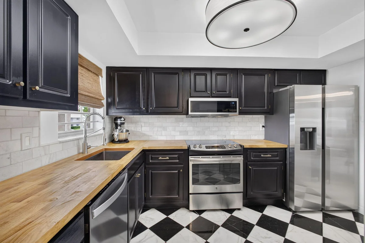 1210 Sugar Sands Blvd #239, West Palm Beach: photo 1 of 41