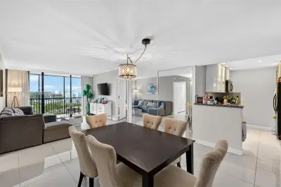 20335 W Country Club Dr #1402, Aventura: photo 1 of 35