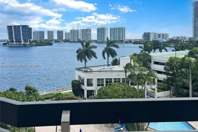 3600 Mystic Pointe Dr #604, Aventura: photo 1 of 32