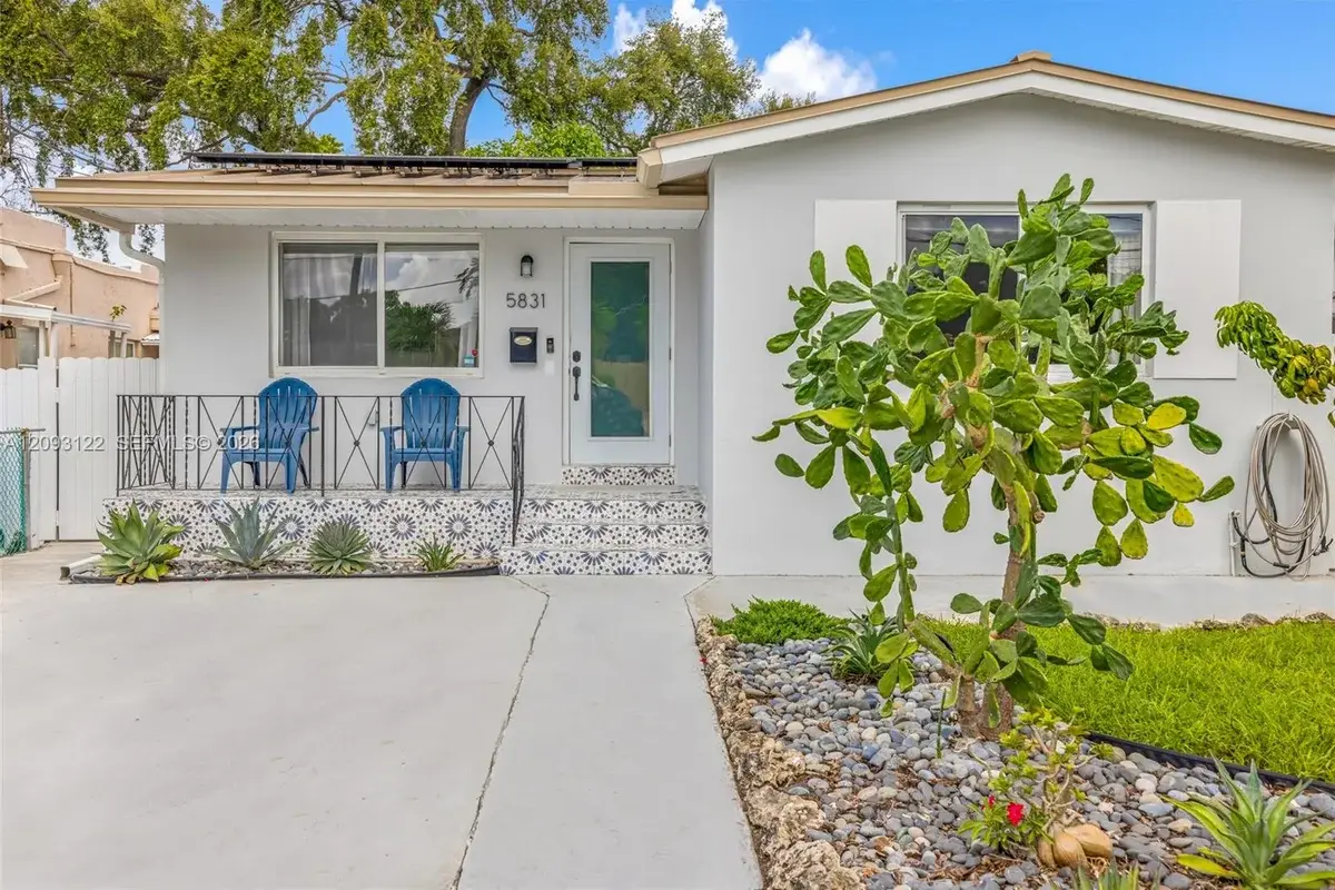 5831 SW 4th St, Miami: photo 1 of 51