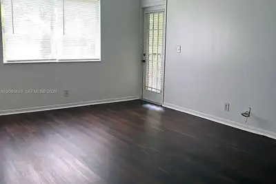 4025 W Mcnab Rd #E312, Pompano Beach: photo 1 of 16