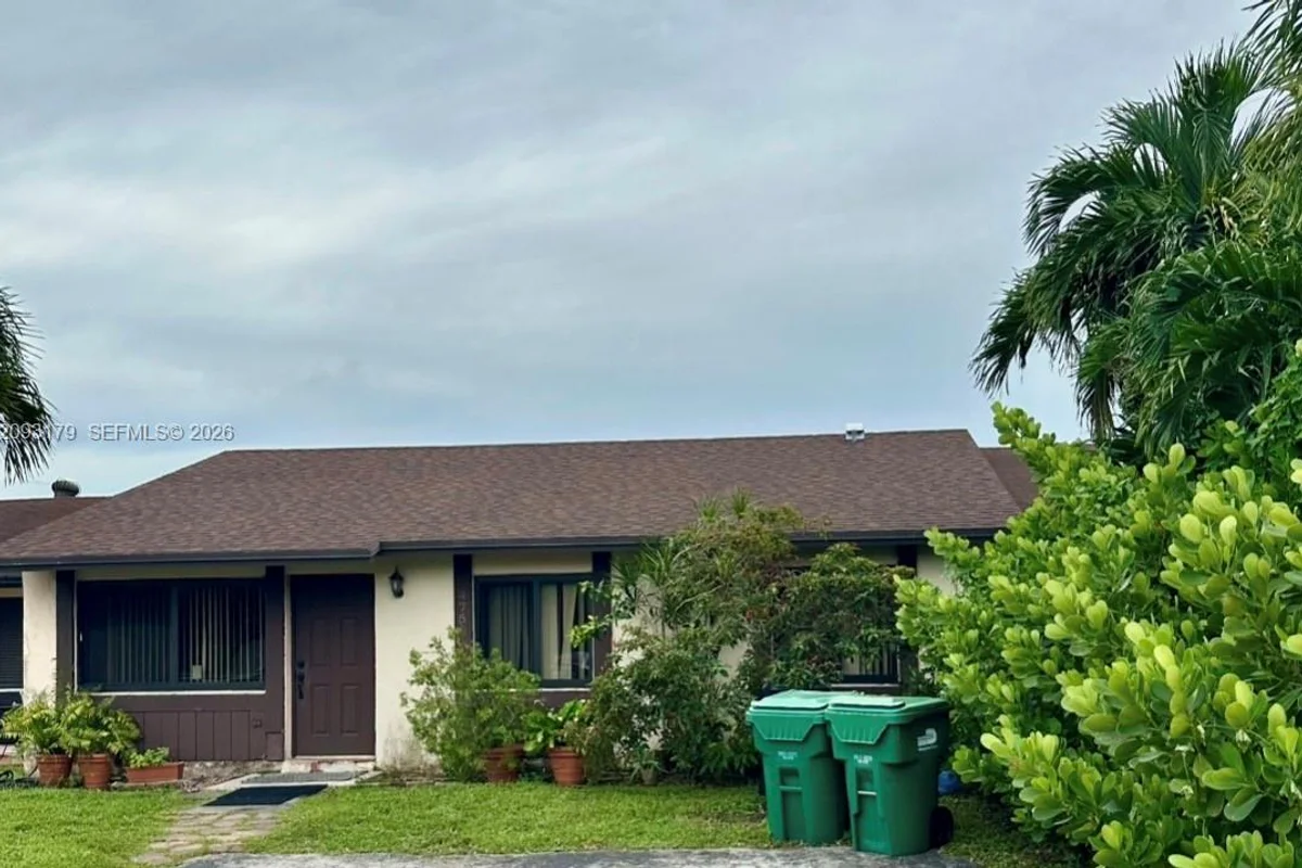 4756 SW 136th Pl, Miami: photo 1 of 30