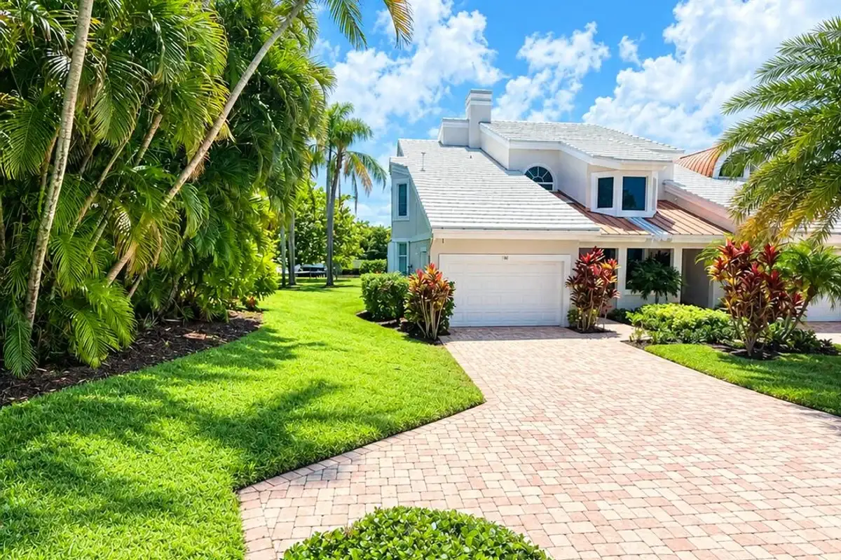 101 Captains Way, Jupiter: photo 1 of 5