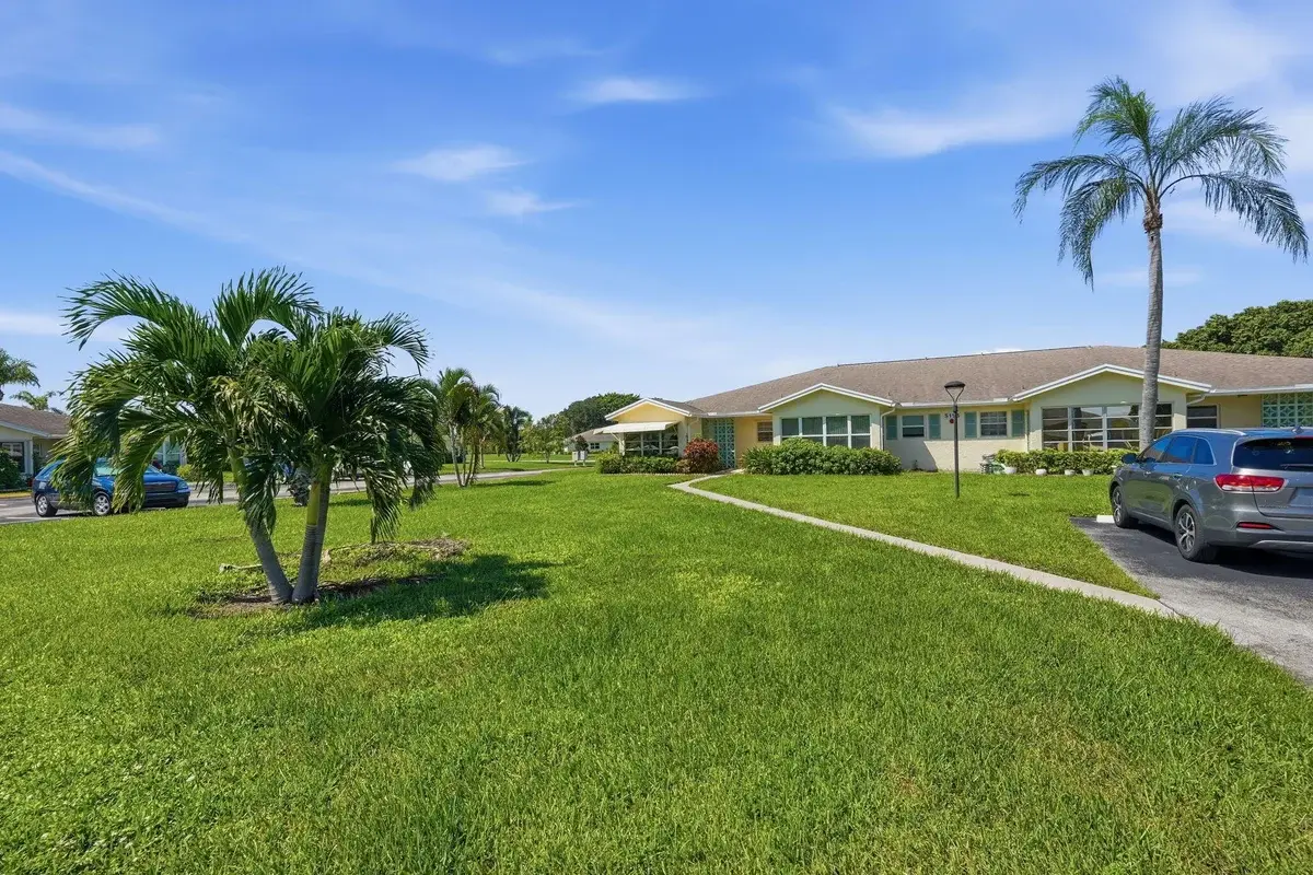 5198 Lakefront Blvd #A, Delray Beach: photo 1 of 45