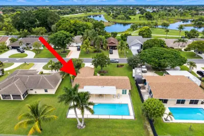 128 Sandpiper Ave, Royal Palm Beach: photo 1 of 35