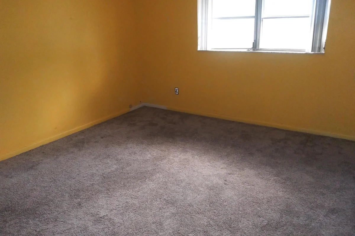 4841 NW 22nd Ct #215, Lauderhill: photo 1 of 12