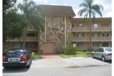 500 Village Green Cir W #107, Palm Springs: photo 1 of 22