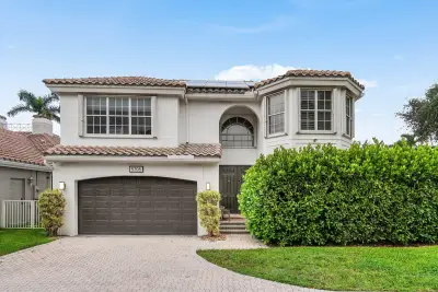5705 NW 42nd Ct, Boca Raton: photo 1 of 35