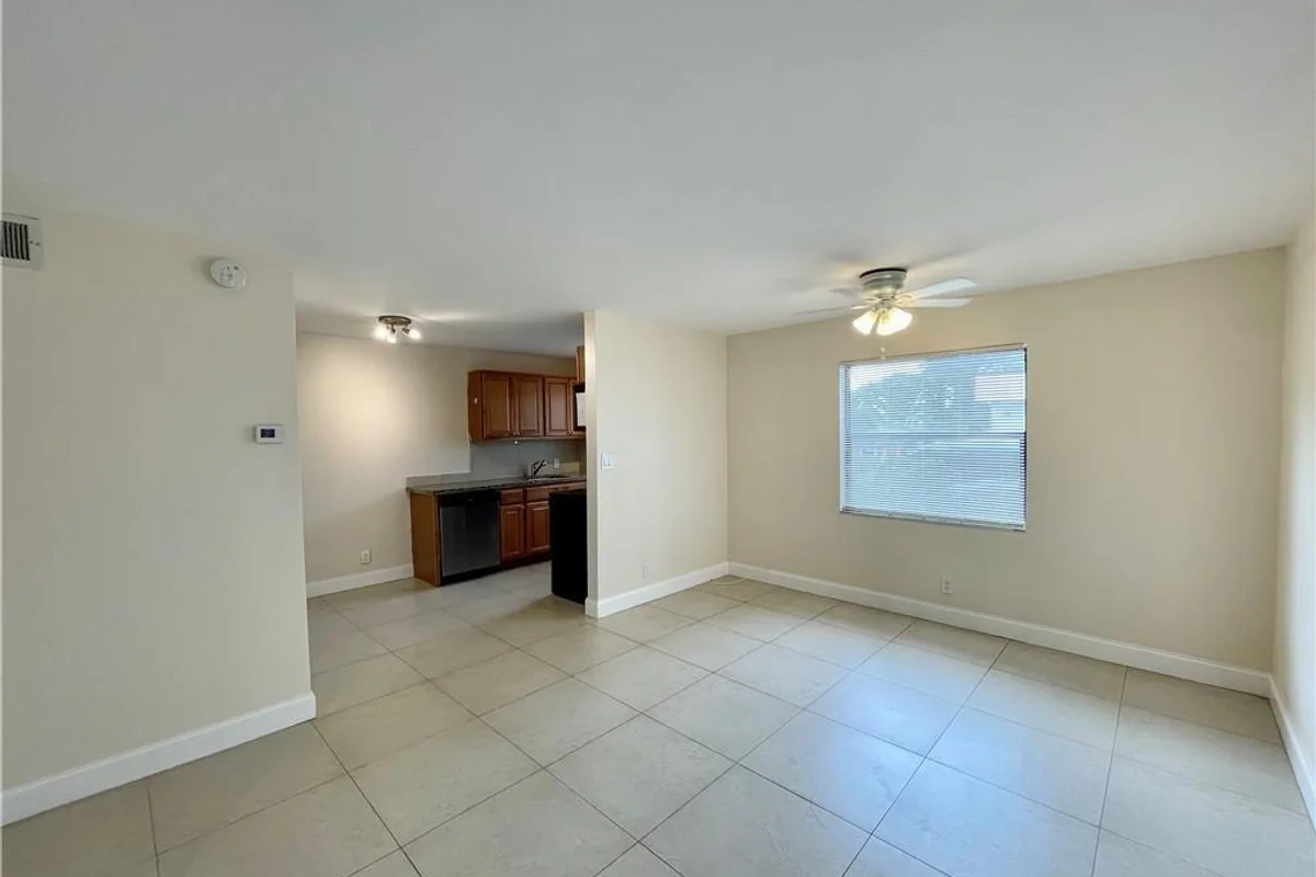 607 NE 29th Dr #18, Wilton Manors: photo 1 of 8