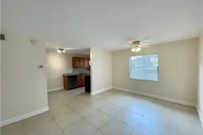 607 NE 29th Dr #18, Wilton Manors: photo 1 of 8