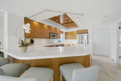 3901 S Flagler Dr #1104, West Palm Beach: photo 1 of 16