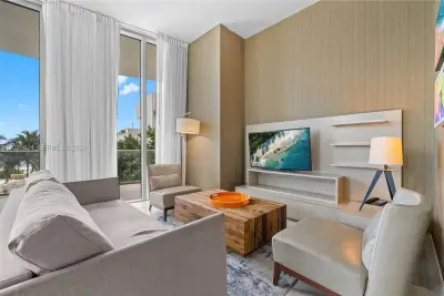 4111 S Ocean Dr #201, Hollywood: photo 1 of 41