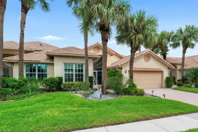 7208 Ashford Ln, Boynton Beach: photo 1 of 82