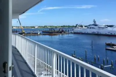 4500 N Flagler Dr #D24, West Palm Beach: photo 1 of 27