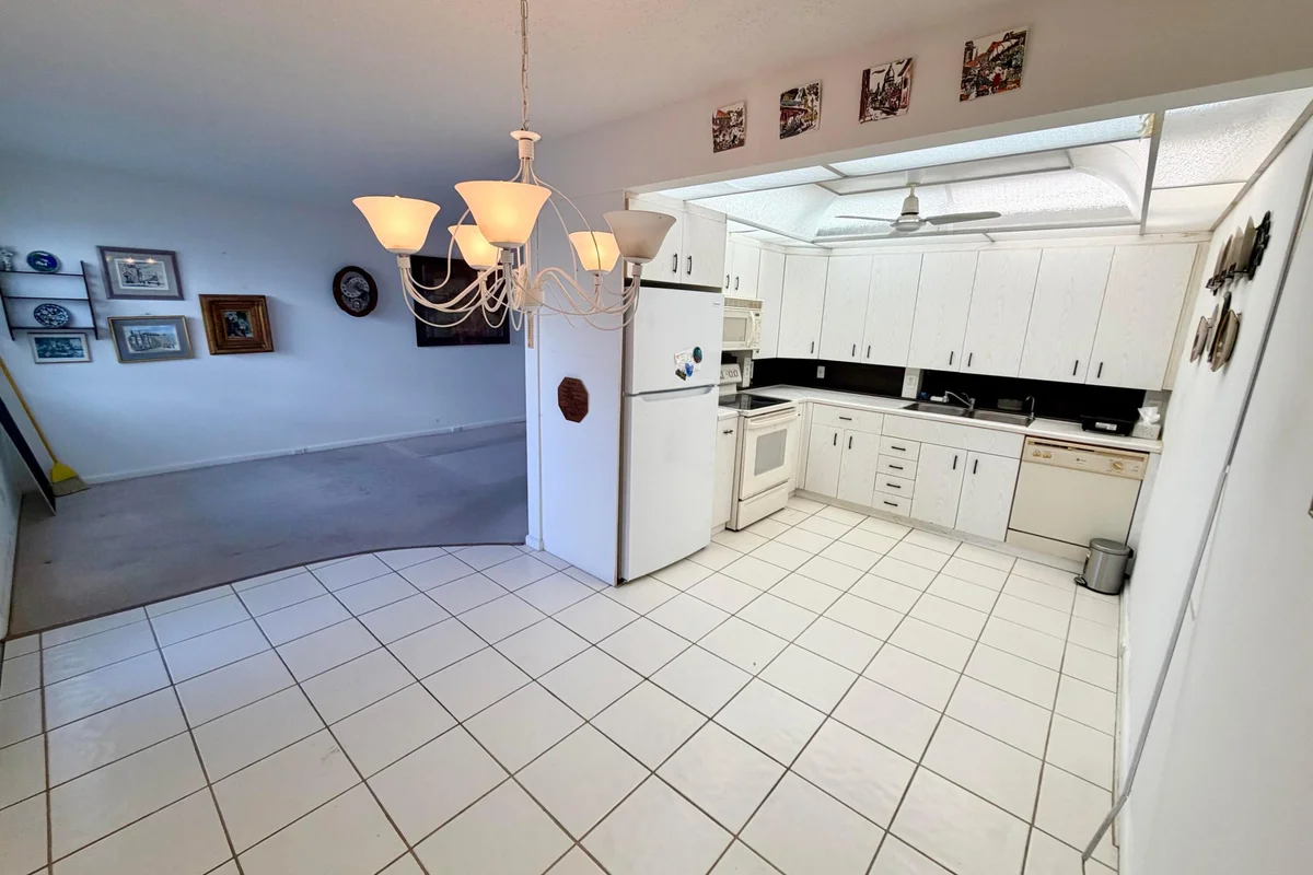 3010 Rexford A, Boca Raton: photo 1 of 23