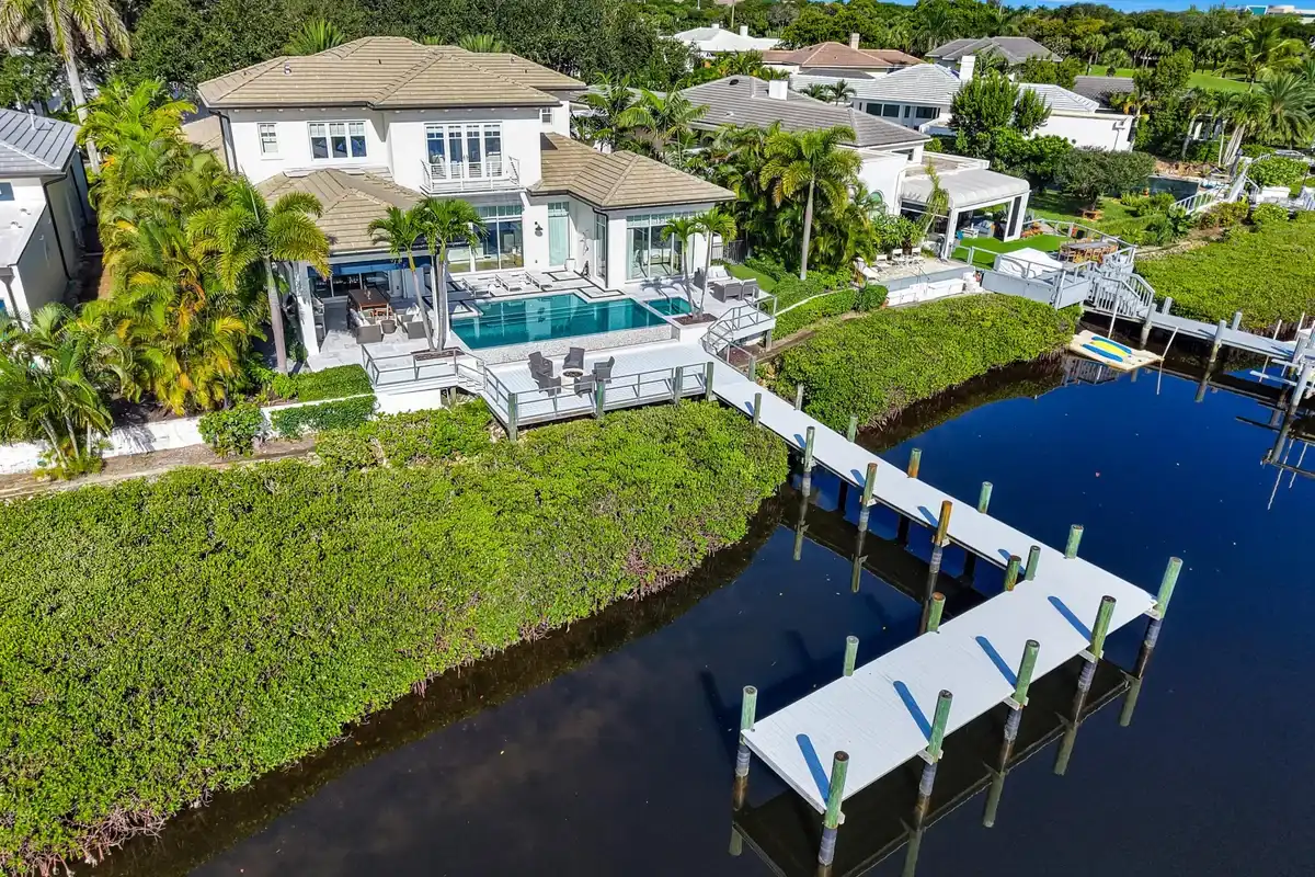 130 Waters Edge Dr, Jupiter: photo 1 of 79