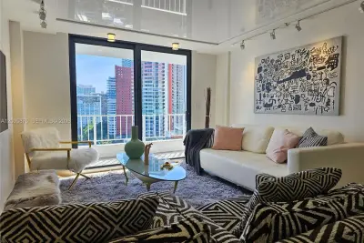 200 SE 15th Rd #17K, Miami: photo 1 of 21