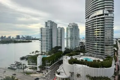450 Alton Rd #1608, Miami Beach: photo 1 of 11