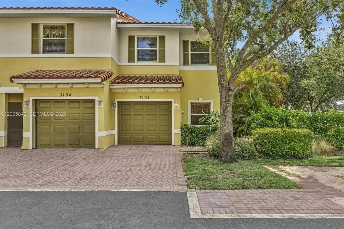 3102 NW 24th Way, Oakland Park: photo 1 of 19