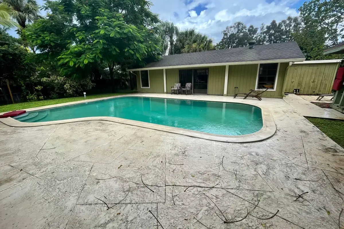 4949 Belvedere Rd, West Palm Beach: photo 1 of 20