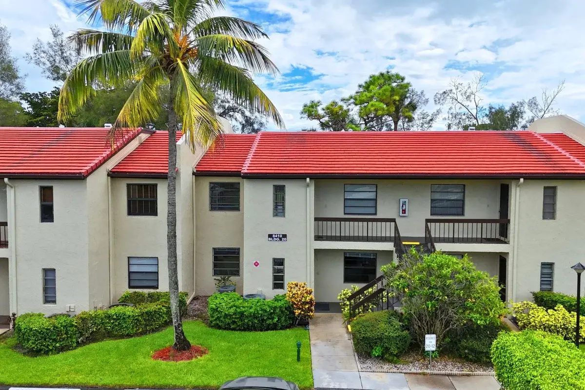 8410 Casa Del Lago #E, Boca Raton: photo 1 of 39