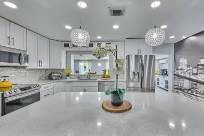 9020 SW 8th St, Boca Raton: photo 1 of 76