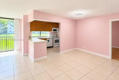 17011 N Bay Rd #117, Sunny Isles Beach: photo 1 of 13