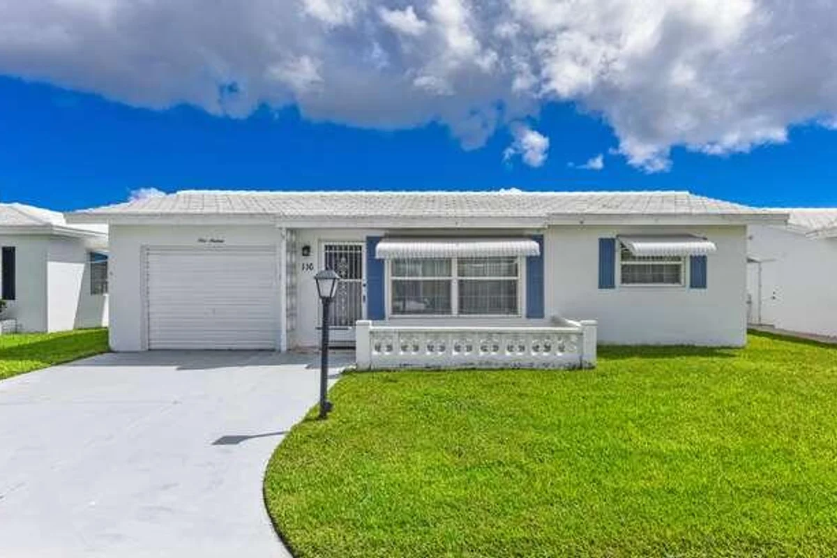 116 SW 10th Ct, Boynton Beach: photo 1 of 28