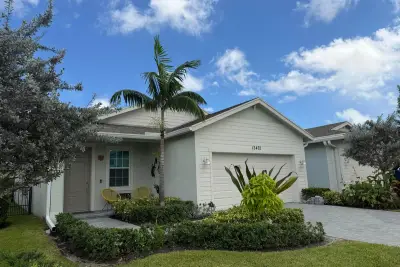 13432 Purple Mountain Pass, Delray Beach: photo 1 of 43