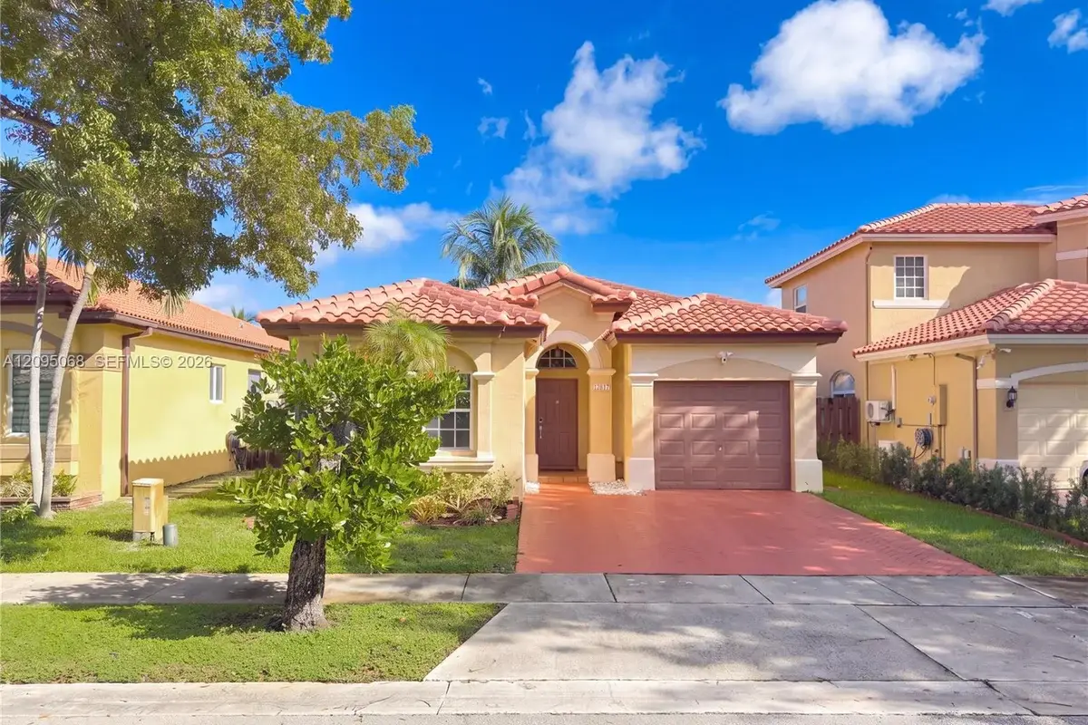 12817 SW 54th Ct, Miramar: photo 1 of 19