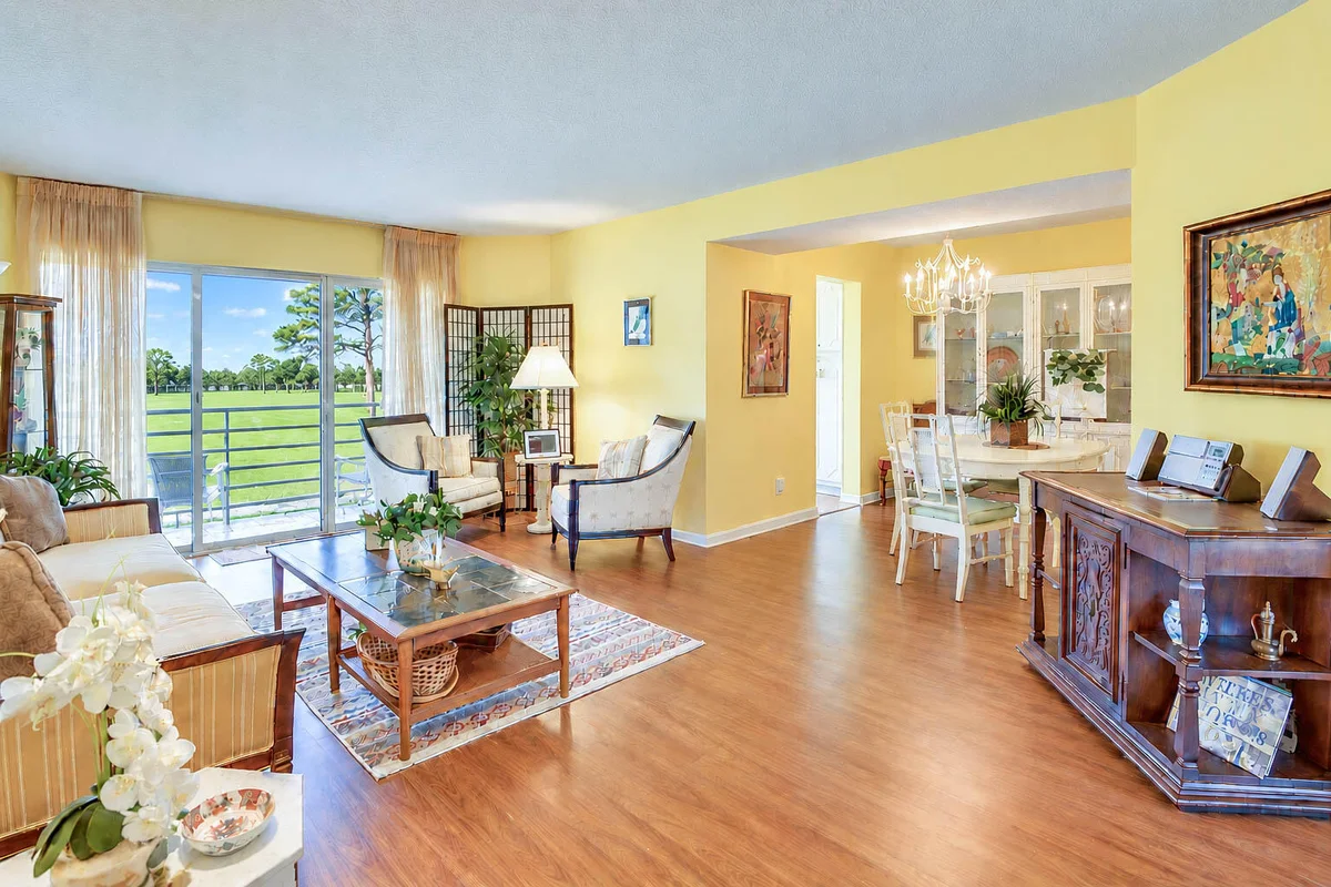 3755 Via Poinciana #402, Lake Worth: photo 1 of 45