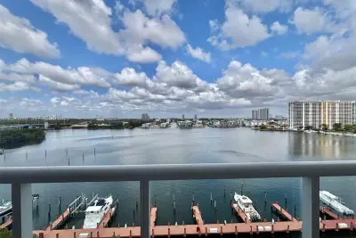 17050 N Bay Rd #1005, Sunny Isles Beach: photo 1 of 25