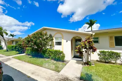 2666 Emory Dr E #D, West Palm Beach: photo 1 of 37