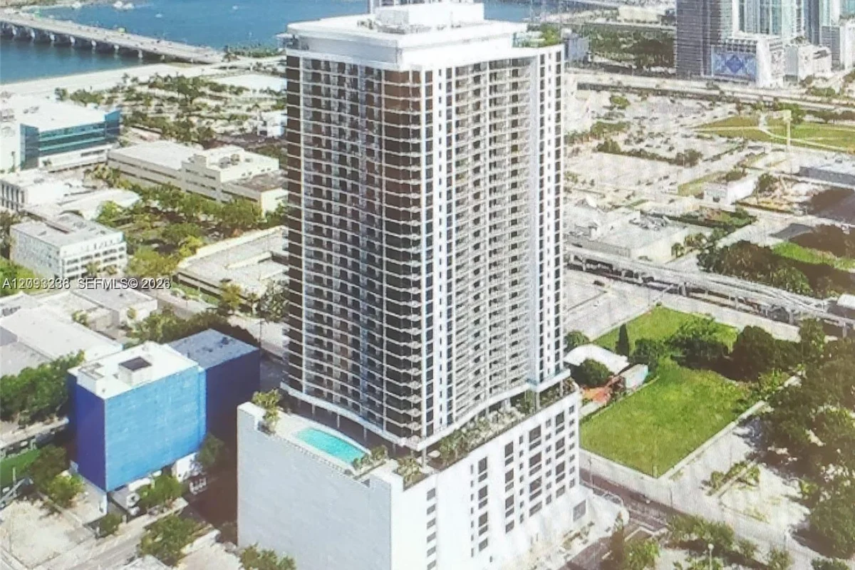1600 NE 1st Ave #1002, Miami: photo 1 of 36