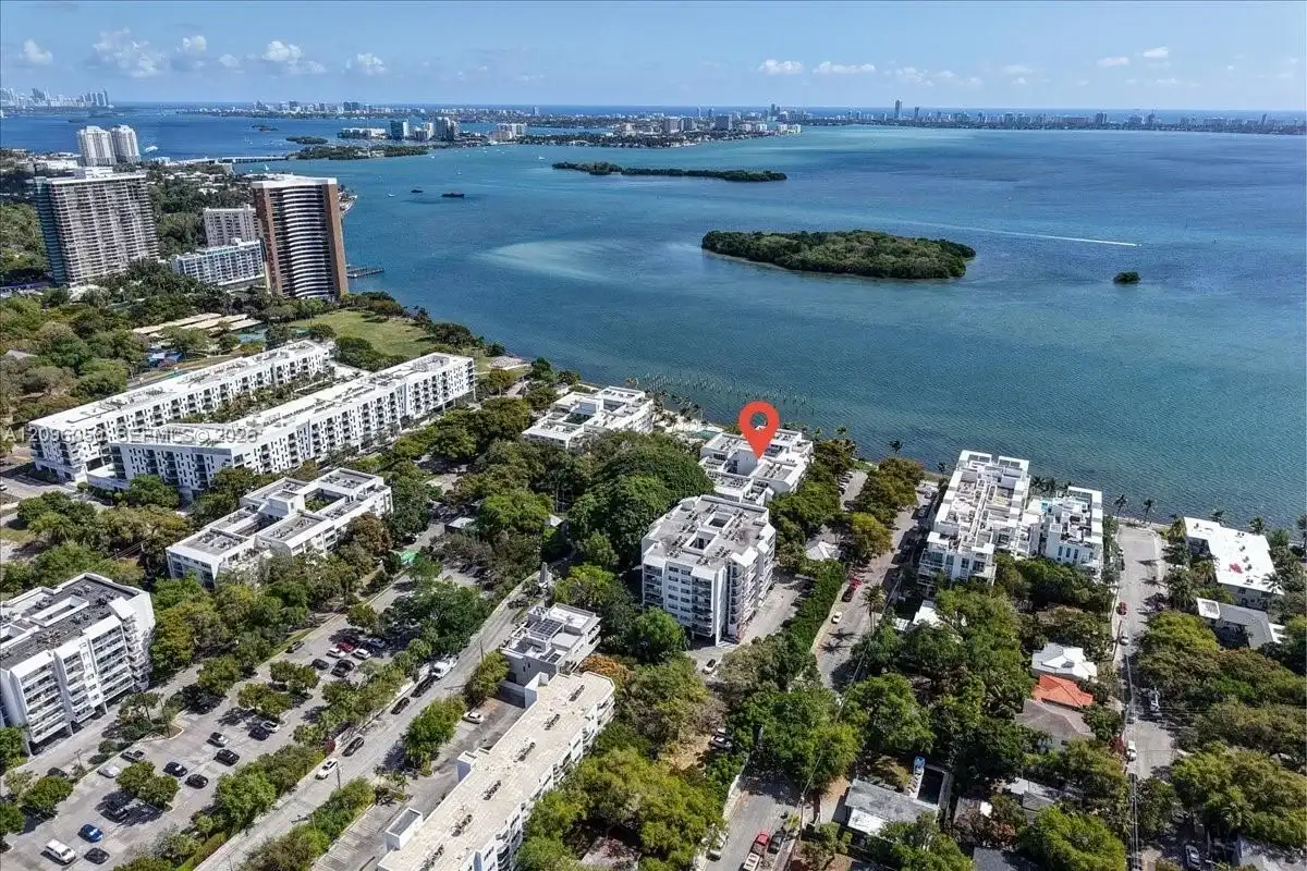 777 NE 62nd St #C211, Miami: photo 1 of 25