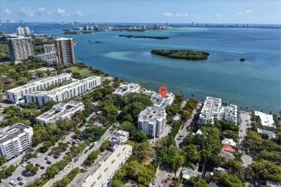 777 NE 62nd St #C211, Miami: photo 1 of 25